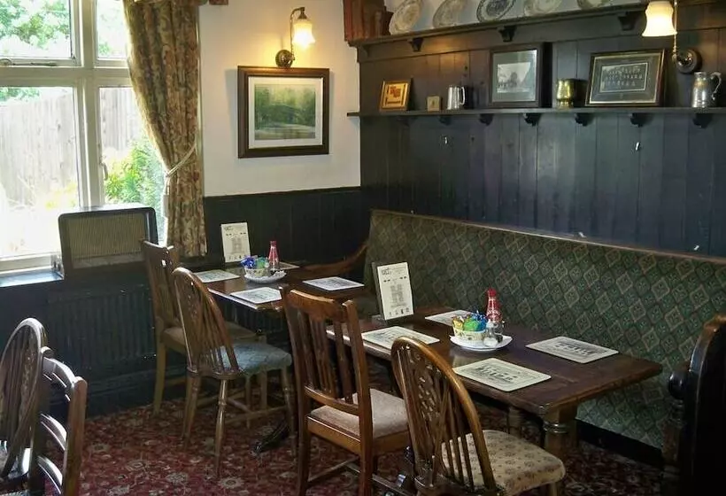 Fotos del hotel Nelson And Railway Inn:  2