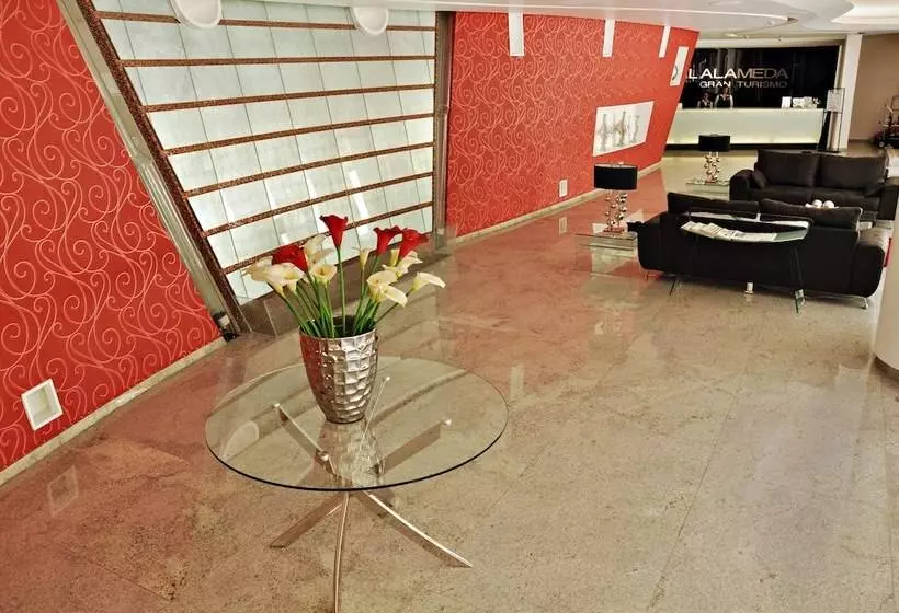 Fotos del hotel Real Alameda De Queretaro:  2