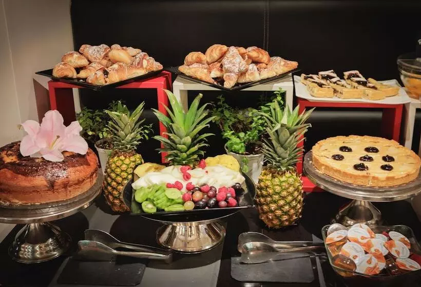 Fotos del hotel Dharma Luxury:  5