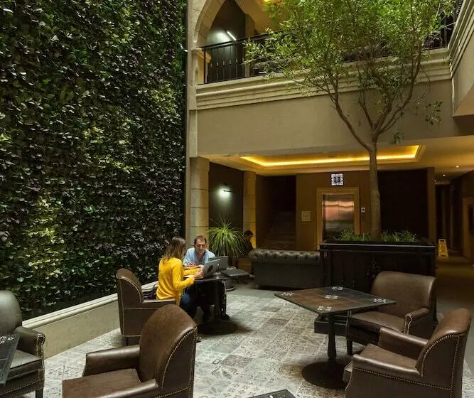 Fotos del hotel Histórico Central:  10