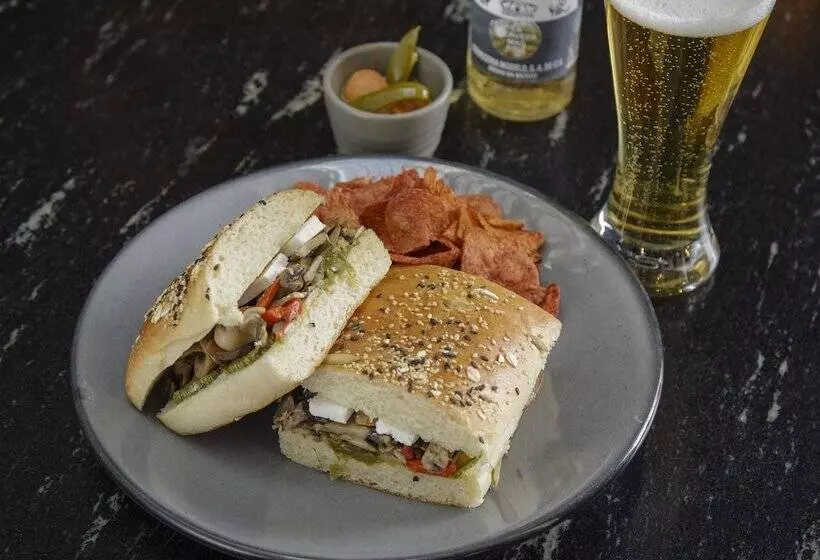 Fotos del hotel Histórico Central:  3