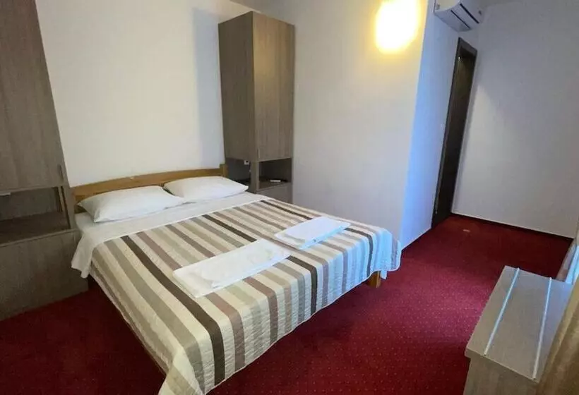 Fotos del hotel Ivona:  11