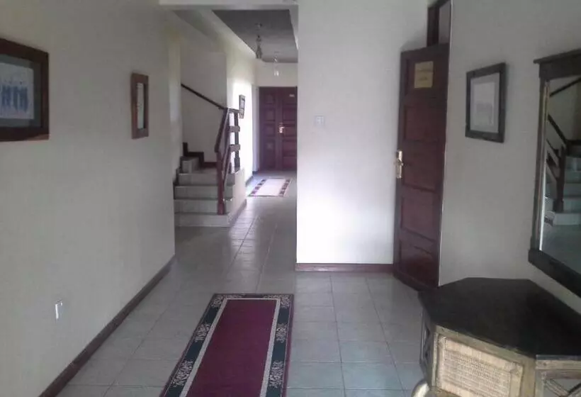 Fotos del hotel The Milimani Lodge:  2