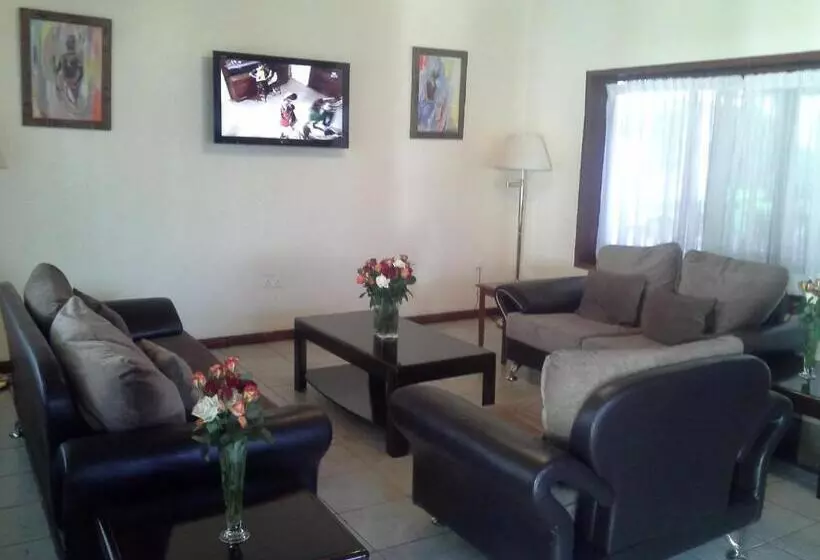 Fotos del hotel The Milimani Lodge:  21