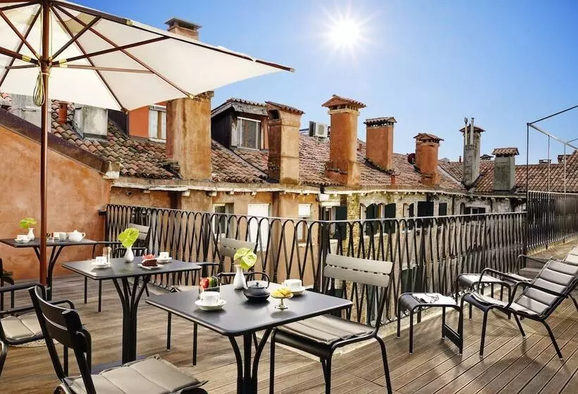 Fotos del hotel L Orologio:  4