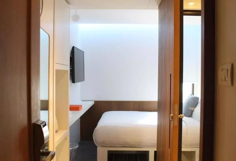 Fotos del hotel S Box Sukhumvit   Sha Extra Plus:  13