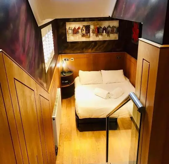 Fotos del hotel The Melville Rooms & Suites  London:  14