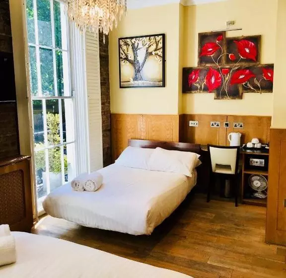 The Melville Rooms & Suites  London