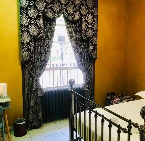 Fotos del hotel The Melville Rooms & Suites  London:  25