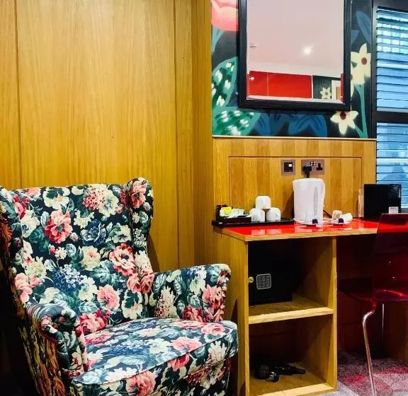 Fotos del hotel The Melville Rooms & Suites  London:  12