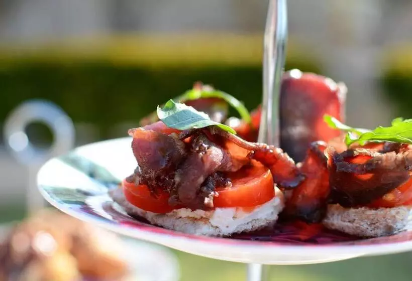 Fotos del hotel 131 On Herbert Baker Street:  12