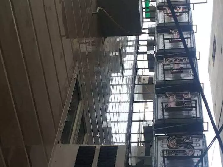 Fotos del hotel D Suites Dxr:  4