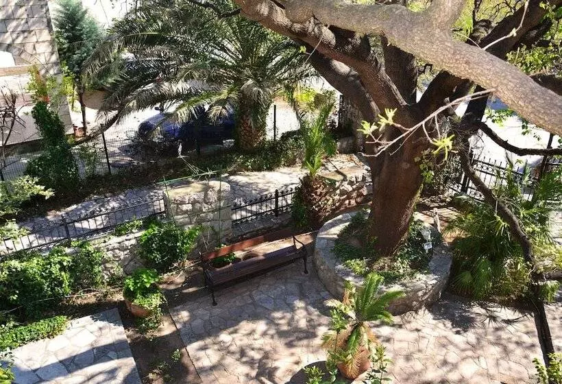 Fotos del hotel Dubrava:  2