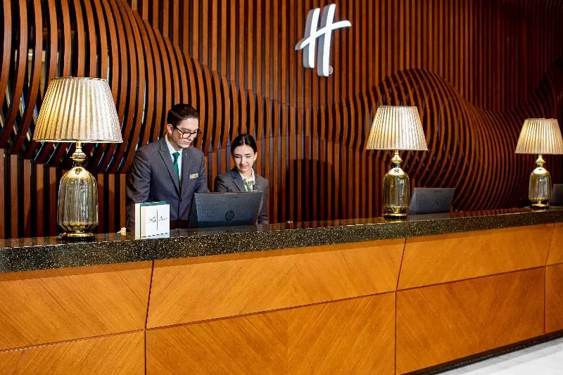 Holiday Inn Baku, An Ihg