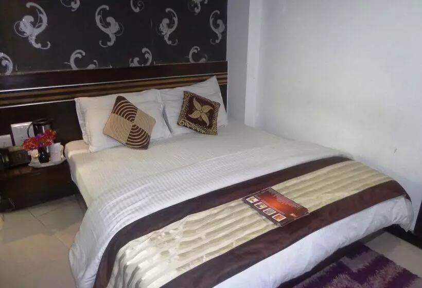 Fotos del hotel Millennium 2000 Dx:  4