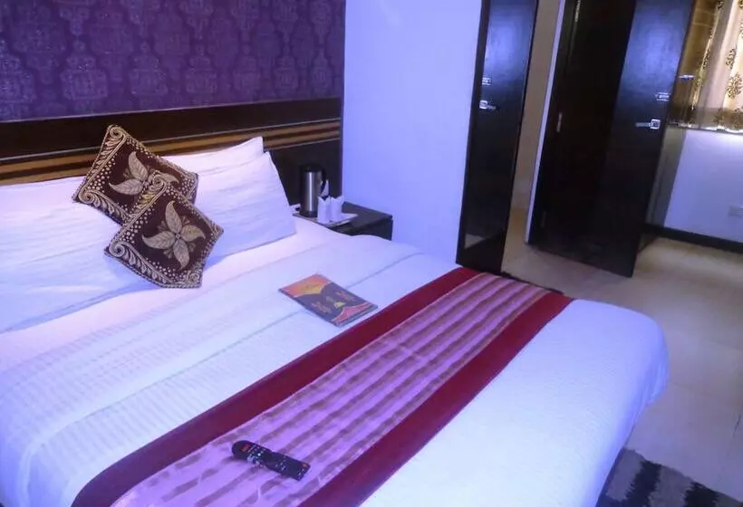 Fotos del hotel Millennium 2000 Dx:  8