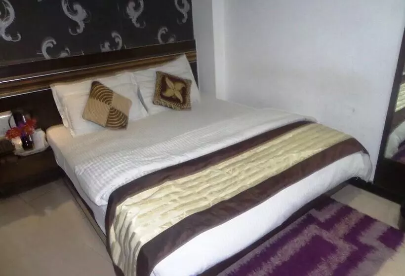 Fotos del hotel Millennium 2000 Dx:  13