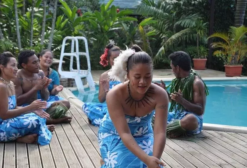 Fotos del hotel The Samoan Outrigger:  5