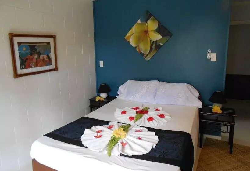 The Samoan Outrigger