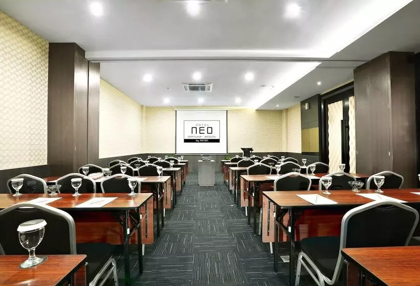 Fotos del hotel Neo Dipatiukur Bandung By Aston:  13