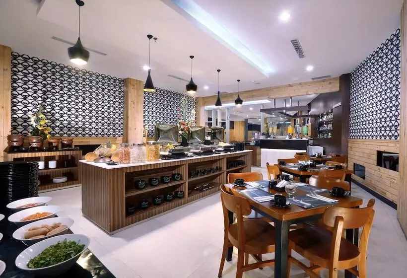 Fotos del hotel Neo Dipatiukur Bandung By Aston:  5