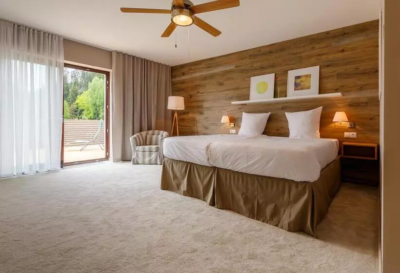 Fotos del hotel Cihelny Golf & Wellness Resort:  2