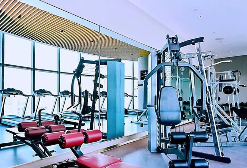 Fotos del hotel Grand Madison Qingdao Harbourview Central:  4