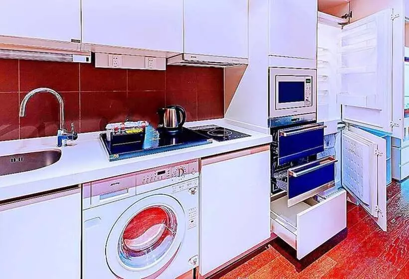 Fotos del hotel Grand Madison Qingdao Harbourview Central:  8