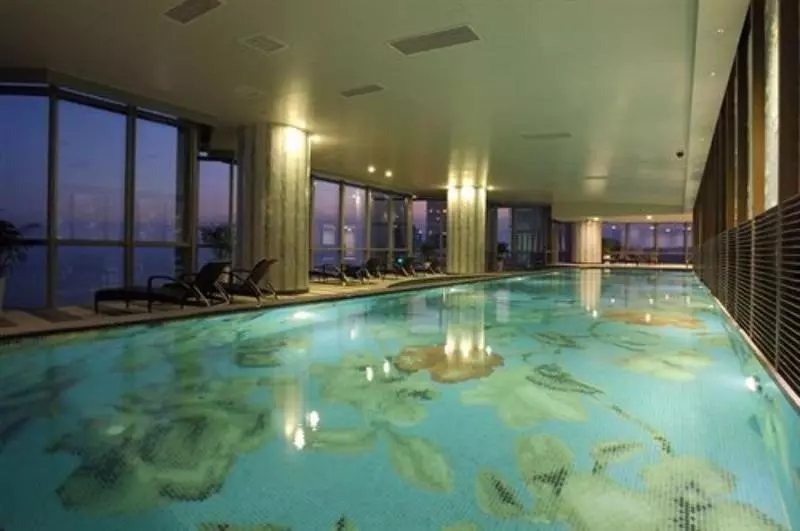 Grand Madison Qingdao Harbourview Central