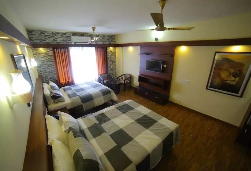 Fotos del hotel Plaza Suites:  15