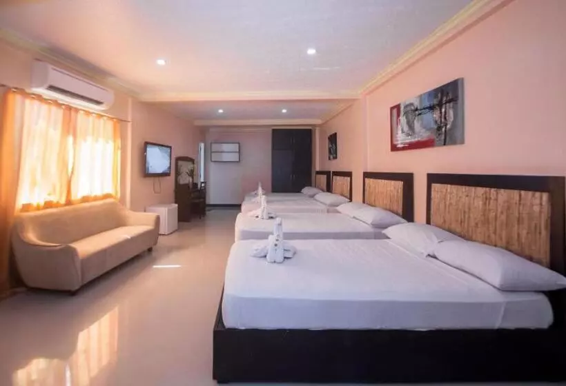 Fotos del hotel Bamboo Beach Resort & Restaurant:  14