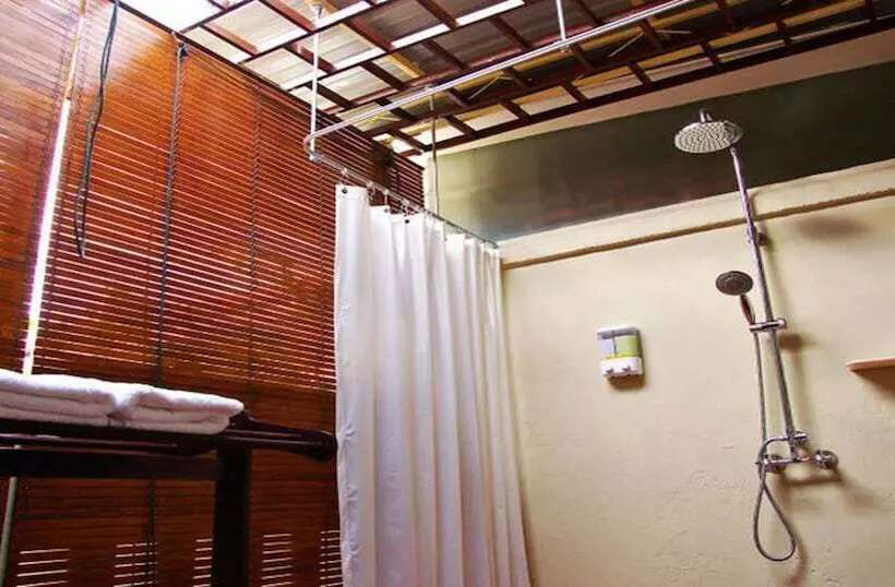 Fotos del hotel Dwell By Palanquinn:  4