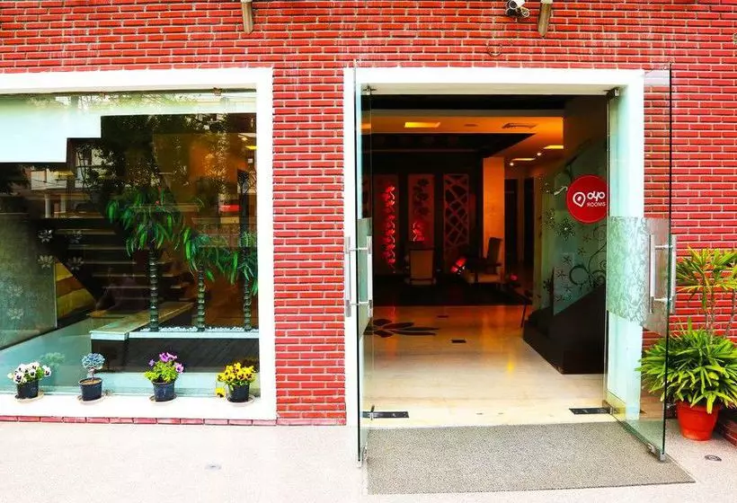 Fotos del hotel Oyo Rooms Mdi Gurgaon:  8