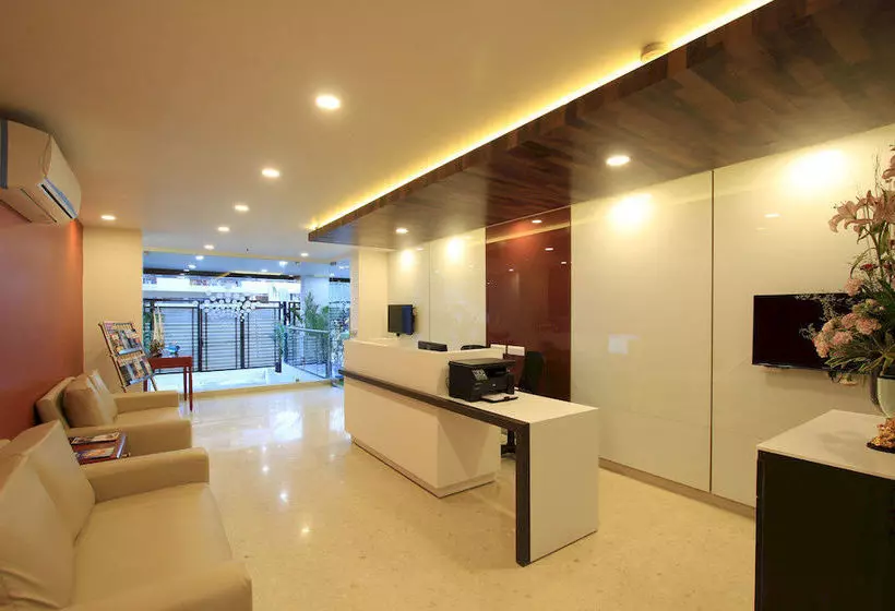 Fotos del hotel Sovereign Suites:  7