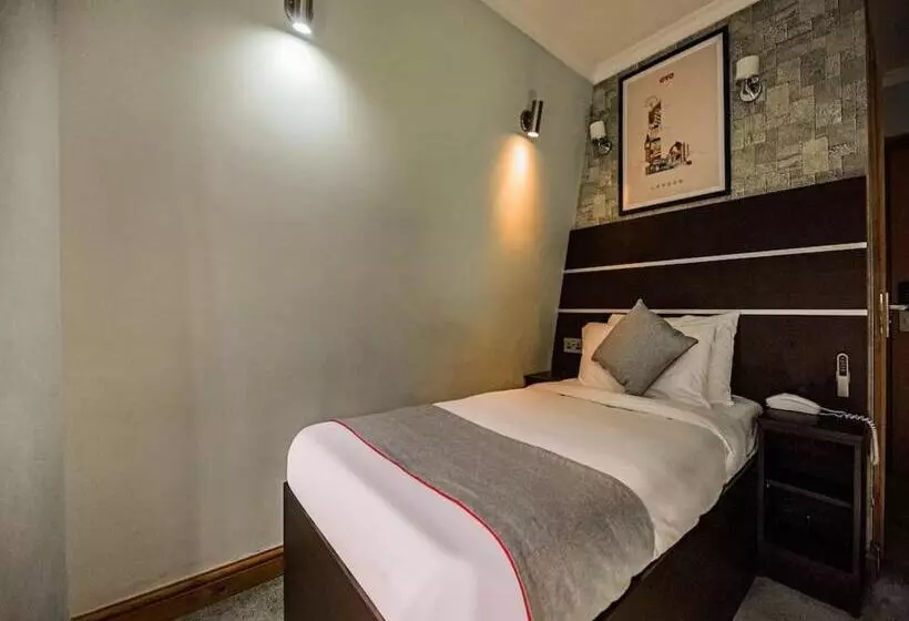 Fotos del hotel Epsilon:  7