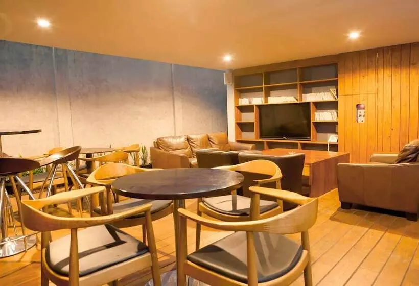 Fotos del hotel Mawar:  2