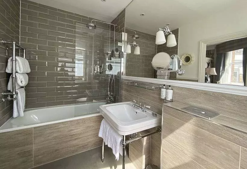 Fotos del hotel The Clerk & Well Pub & Rooms:  3