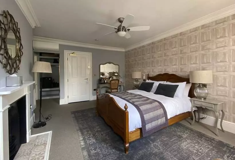 Fotos del hotel The Clerk & Well Pub & Rooms:  2