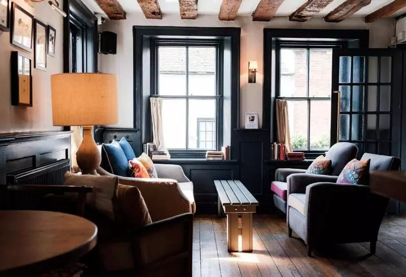 Fotos del hotel Bel & The Dragon:  1