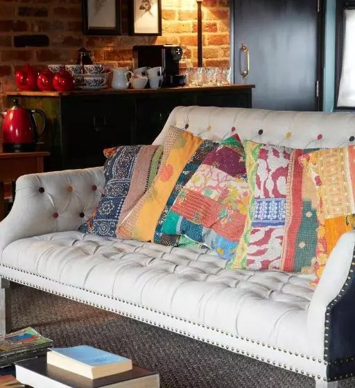 Fotos del hotel Bel & The Dragon:  11