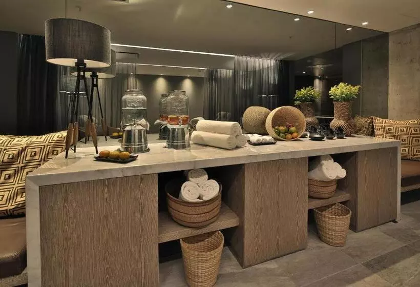 Fotos del hotel Movich Buro 51:  8