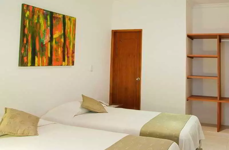 Fotos del hotel Puerta de Alcala:  11