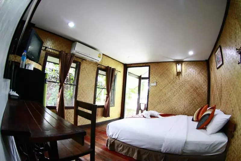 Tanita Lagoon Resort