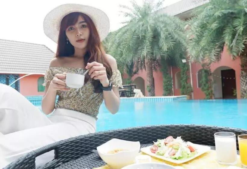 Fotos del hotel Thada Chateau:  12