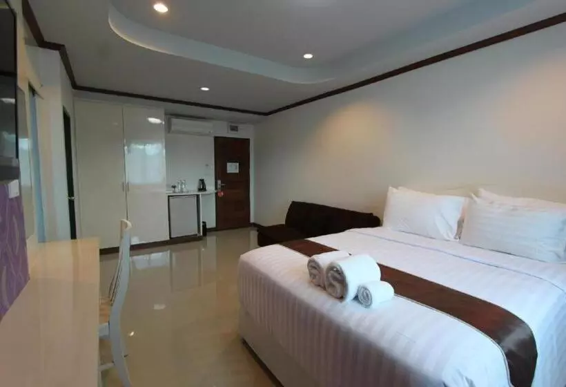 Fotos del hotel Thada Chateau:  10