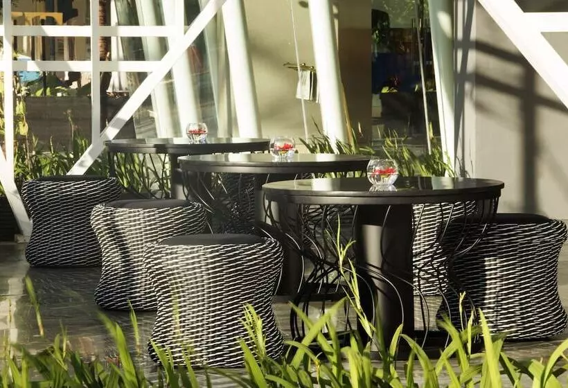 Fotos del hotel Aston Bellevue Radio Dalam:  9