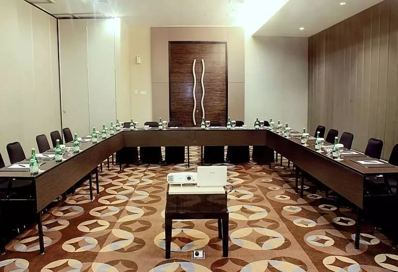 Fotos del hotel Aston Bellevue Radio Dalam:  20