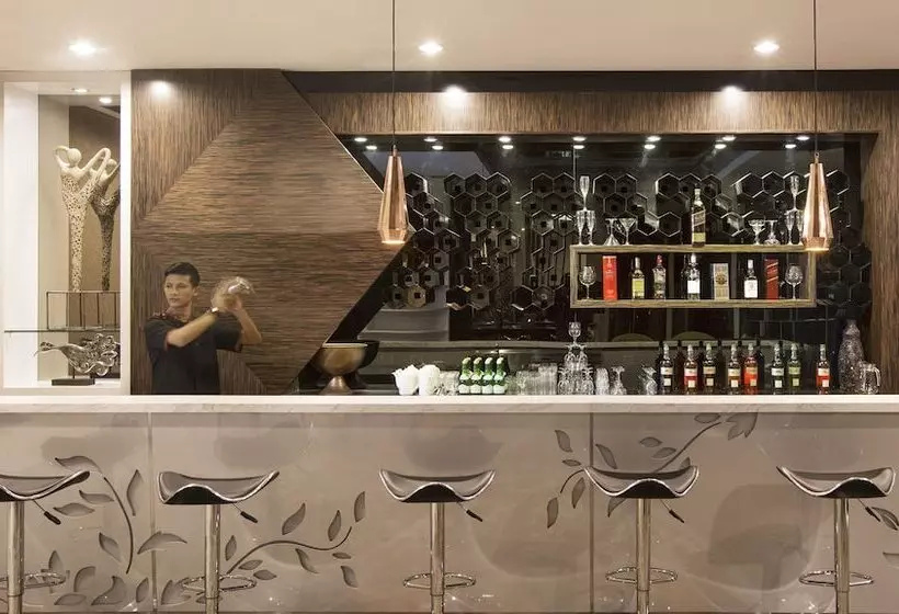 Fotos del hotel Aston Bellevue Radio Dalam:  7