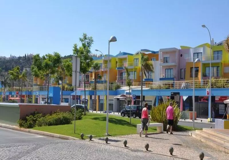 Cheerfulway Oura Village