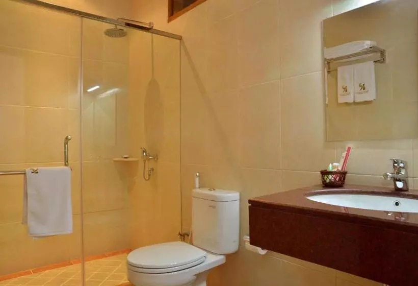 Fotos del hotel Kertanegara Premium Guest House:  7